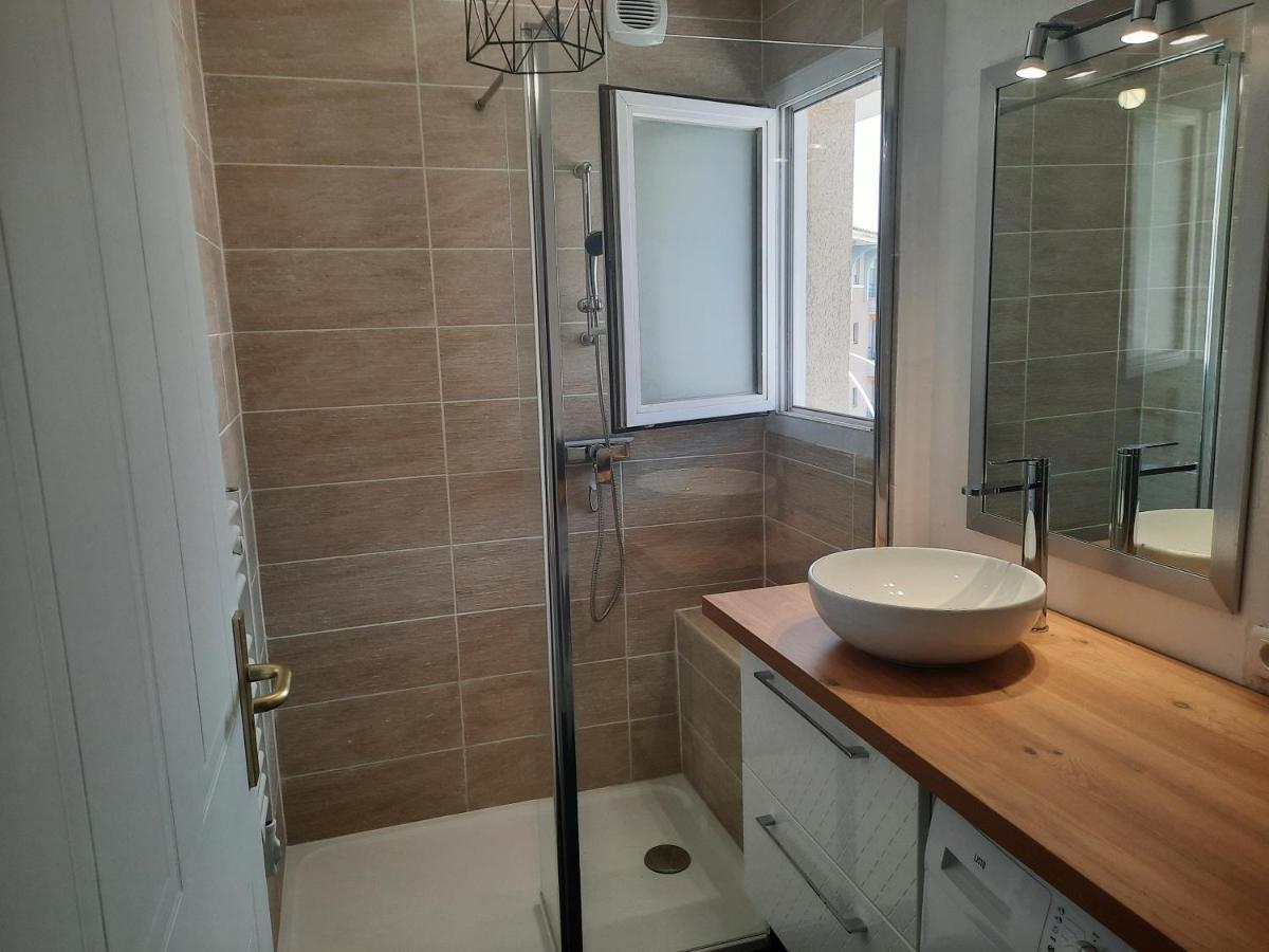 Coeur Marina Climatise Terrasse Parking Apartment Frejus Ngoại thất bức ảnh