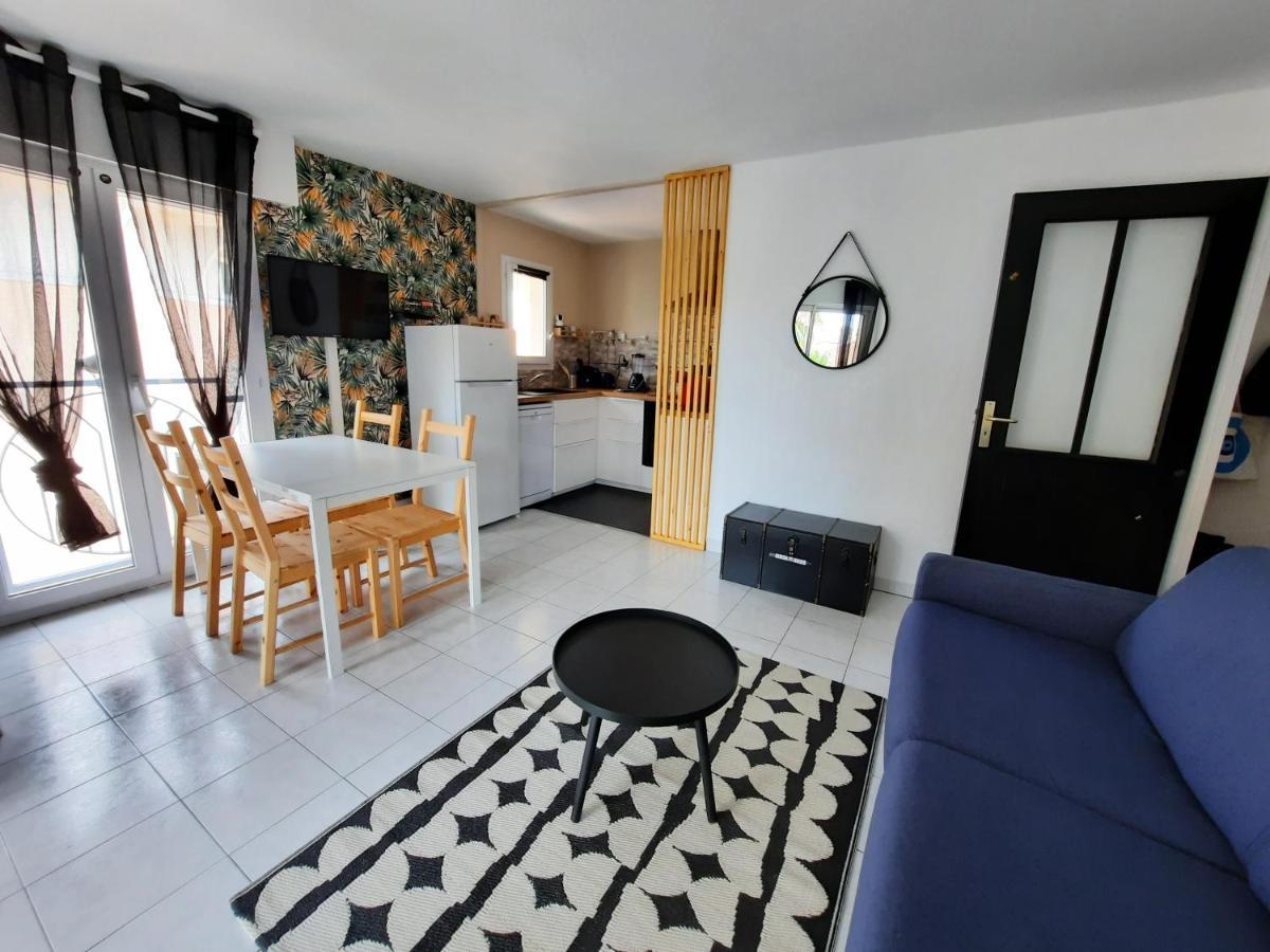 Coeur Marina Climatise Terrasse Parking Apartment Frejus Ngoại thất bức ảnh